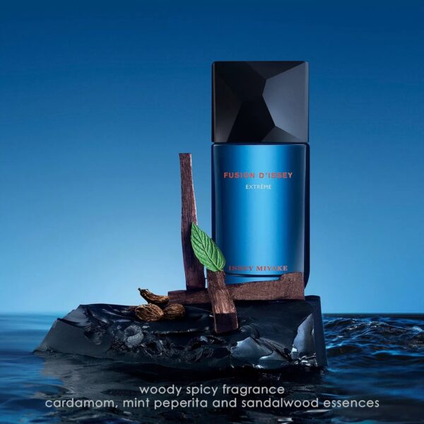Woody spicy notes of Fusion d'Issey Extreme Eau de Toilette