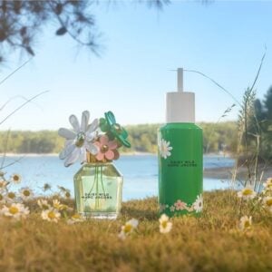 Refilling your Marc Jacobs Daisy Wild Bottle