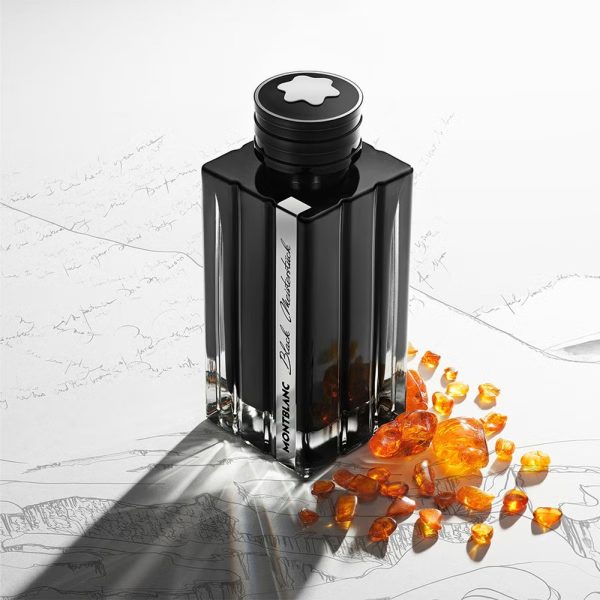Oriental Woody Notes of Montblanc Black Meisterstück