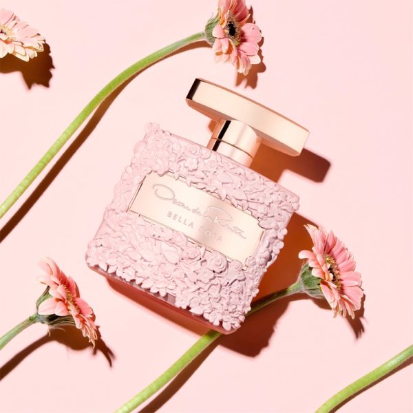 Warm base notes of Oscar de la Renta Bella Rosa
