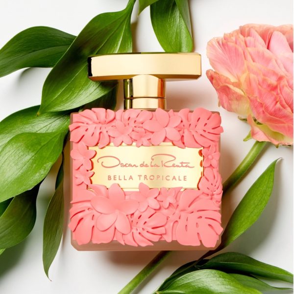 lush vivacious notes of Oscar de la Renta Bella Tropicale