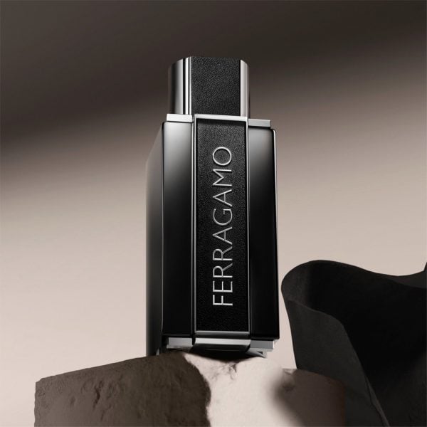 Advert for Ferragamo Sublime Leather