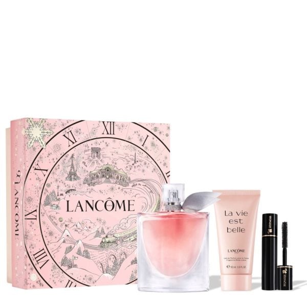 The Lancome La Vie Est Belle Gift Set Features La Vie Est Belle Eau De parfum Refillable 100ml, Eau de Parfum Travel Spray 10ml, Body Lotion 50ml and Mascara 2ml.