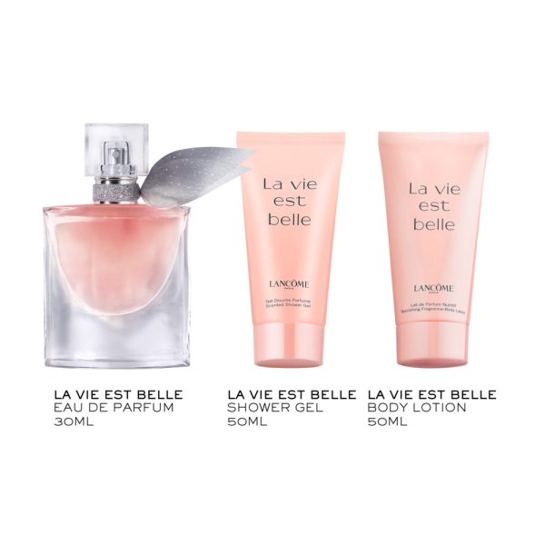 Lancome La Vie est Belle Eau de Parfum Gift Set 30ml Lancome La Vie Est Belle Eau de Parfum Gift Set is a radiant expression of joy and femininity. Crafted to inspire happiness, this fragrance embodies a philosophy of life that celebrates the beauty found in the everyday. Its luminous character and enduring trail have made it a beloved choice for women seeking a scent that is both elegant and uplifting. The Lancome La Vie Est Belle Gift Set Features La Vie Est Belle Eau De parfum Refillable 30ml, Body Lotion 50ml and Shower Gel 50ml.