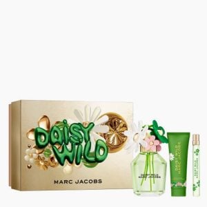 The Marc Jacobs Daisy Wild Gift Set Features Daisy Wild Eau de Parfum 100ml, EDP Pen Spray 10ml and Body Lotion 75ml.