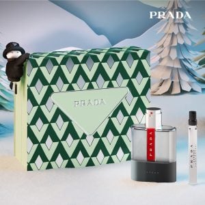 The Prada Luna Rossa Carbon Gift Set features Luna Rossa Carbon Eau De Toilette 100ml and EDT Travel Spray 10ml.
