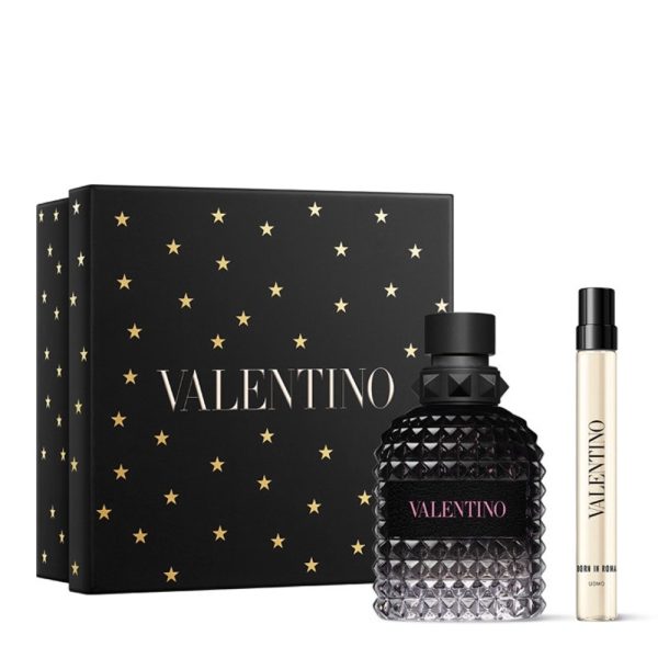 The Valentino Uomo Born In Roma Gift Set Features Uomo Born in Roma Eau de Toilette 50ml and EDT Travel Spray 10ml.