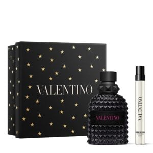 The Valentino Uomo Born In Roma Extradose Gift Set Features Uomo Born In Roma Extradose Parfum 50ml and Parfum Travel Spray 10ml.