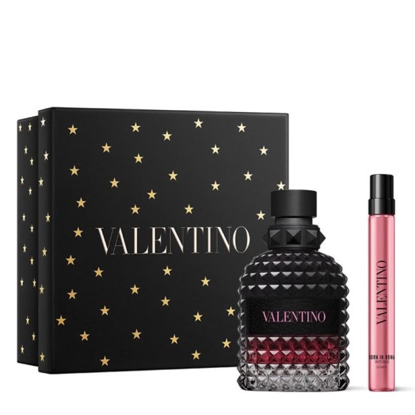 The Valentino Uomo Born In Roma Intense Gift Set Features Uomo Born In Roma Intense Eau De parfum 50ml and EDP Travel Spray 10ml.