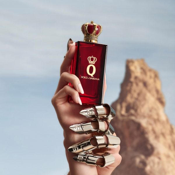 Q Parfum by Dolce&Gabbana advert
