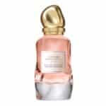 Donna Karan Cashmere & Rose Absolu is a radiant ambery rose fragrance inspired by the layers of a woman.