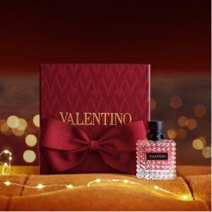 Image of Valentino Donna Born in Roma 50ml 2026 Gift Set Bottle Shot